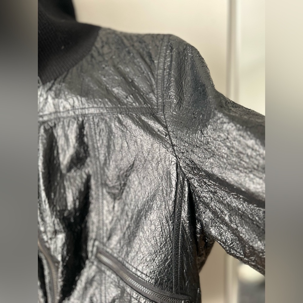 Via Spiga vegan cracked leather bomber jacket - Picture 5 of 14